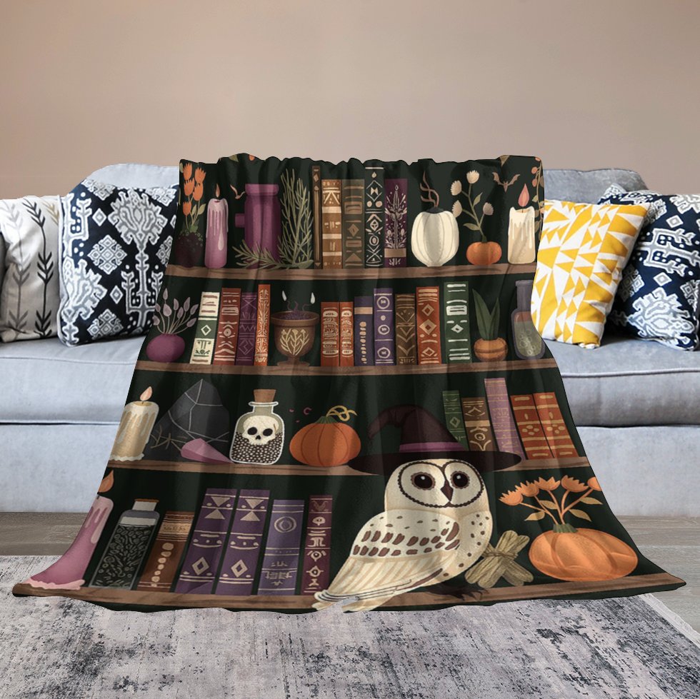 Aperturee - Vintage Wood Bookshelf Owl Magic Book Custom Blanket