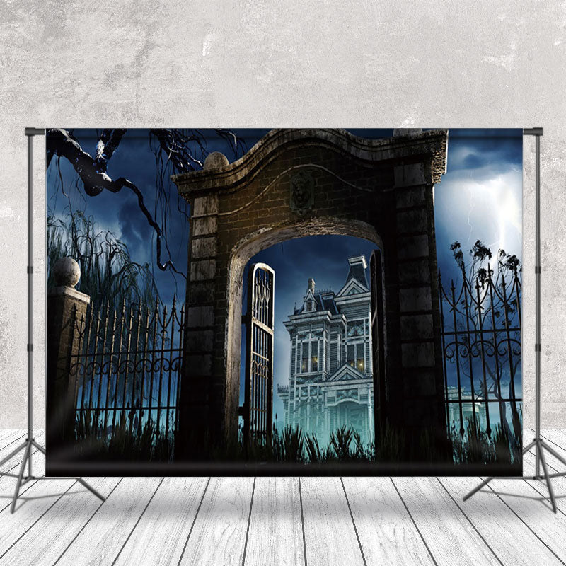 Aperturee - Foggy Villa Railing Scary Night Halloween Backdrop