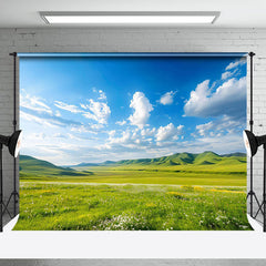 Aperturee - Magnificent View Of Green Grassland Photo Backdrop