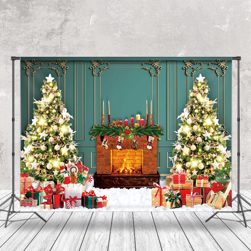 Aperturee - Aperturee Green Wall Cozy Fireplace Christams Tree Backdrop