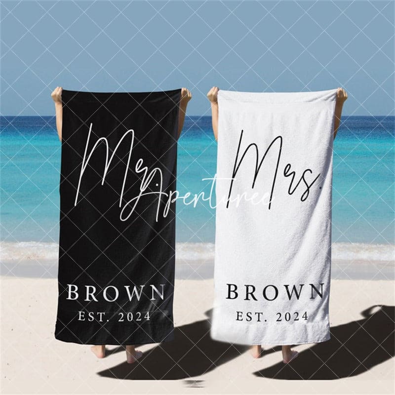 Aperturee - Aperturee 2 pcs Mr and Mrs Personalized Beach Towel Wedding Gift