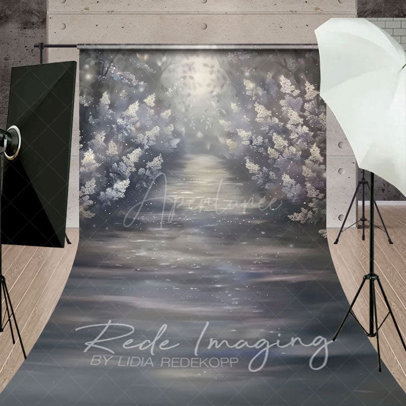 Aperturee - Aperturee Abstract White Misty Blossoms Sweep Photo Backdrop