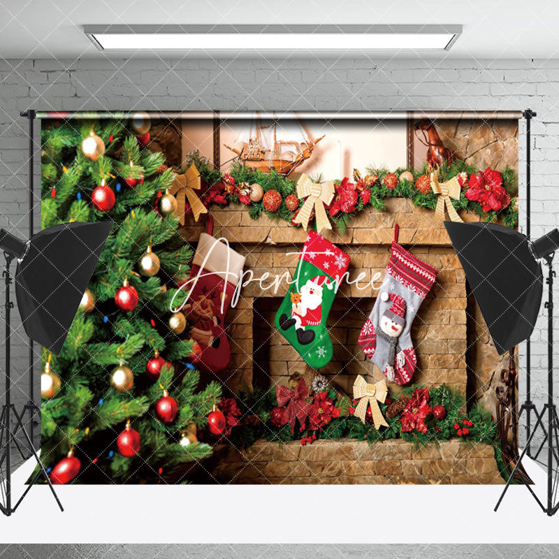 Aperturee - Aperturee Bauble Tree Socks Brick Fireplace Christmas Backdrop