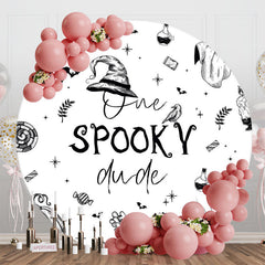 Aperturee - Aperturee Black White Halloween One Spooky Dude Round Backdrop