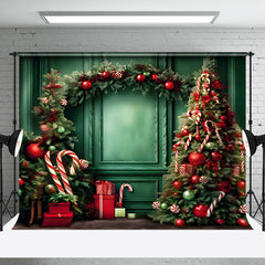 Aperturee - Aperturee Classical Green Wall Christmas Tree Holiday Backdrop