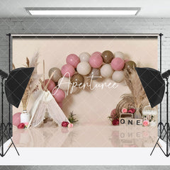 Aperturee - Aperturee Elegant Pink White Balloon Arch Feathered Backdrop