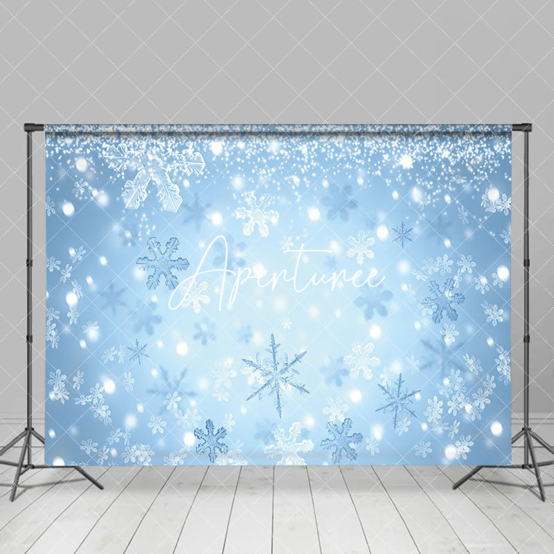 Aperturee - Aperturee Elegant White Blue Winter Falling Snowflake Backdrop