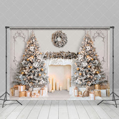 Aperturee - Aperturee Elegant White Wall Fireplace Christmas Tree Backdrop