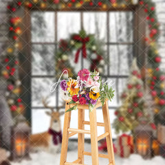 Aperturee - Aperturee Garland Decorated Window Christmas Photo Backdrop