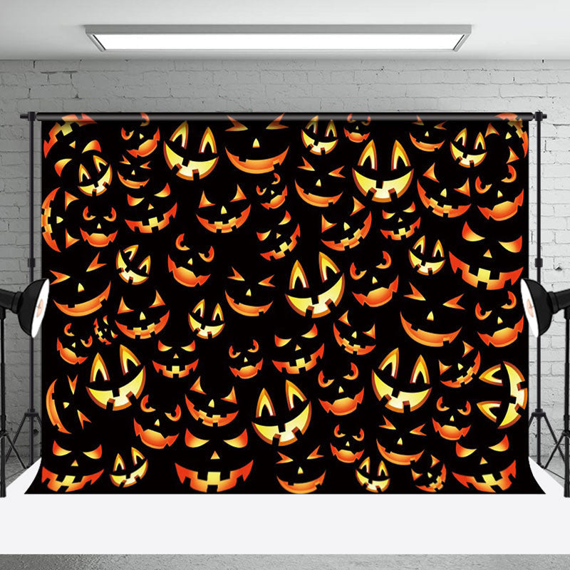 Aperturee - Aperturee Glowing Pumpkin Faces Pattern Halloween Backdrop