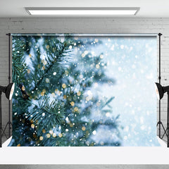 Aperturee - Aperturee Gold Bokeh Pine Leaves Snowy Winter Photo Backdrop