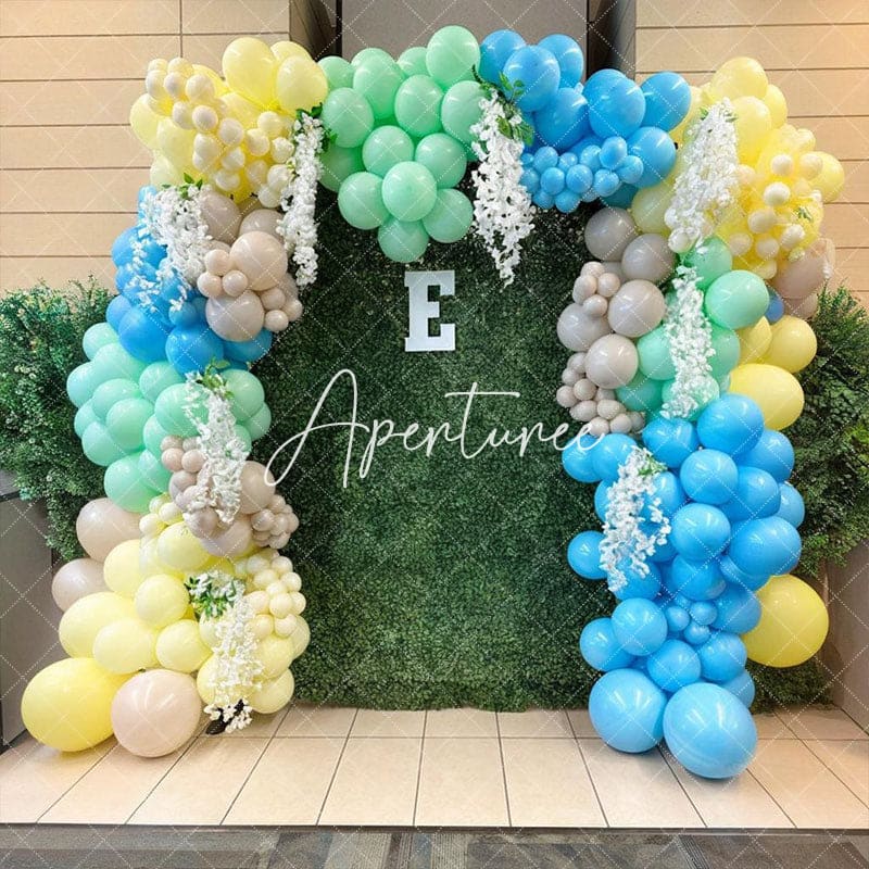 Aperturee - Aperturee Green Artificial Grass Wall Backdrop For Party Decor