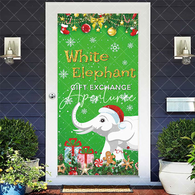 Aperturee - Aperturee Green White Elephant Snowflake Christmas Door Cover