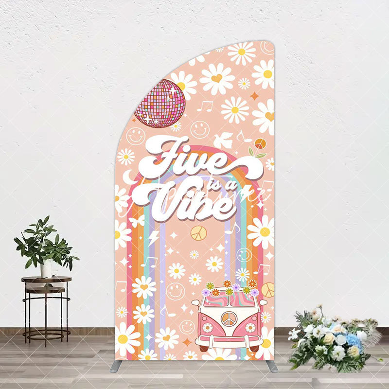 Aperturee - Aperturee Groovy Five Is Vibe Daisy Birthday Arch Backdrop