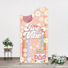 Aperturee - Aperturee Groovy Five Is Vibe Daisy Birthday Arch Backdrop