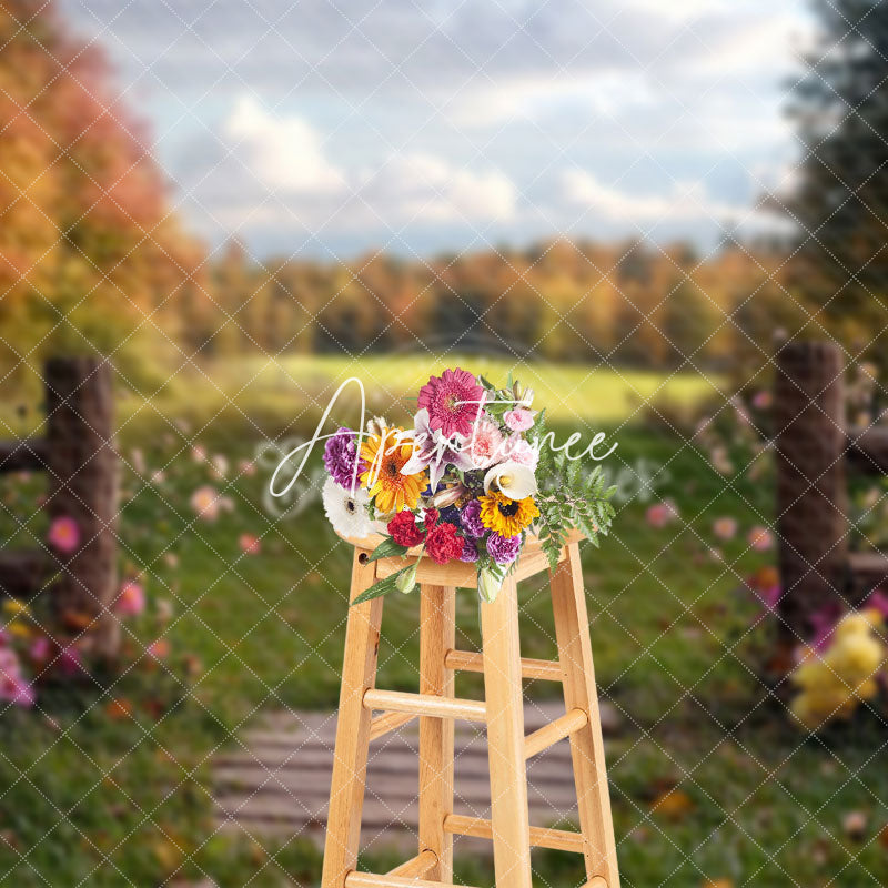 Aperturee - Aperturee Natural Green Field Floral Fence Spring Backdrop