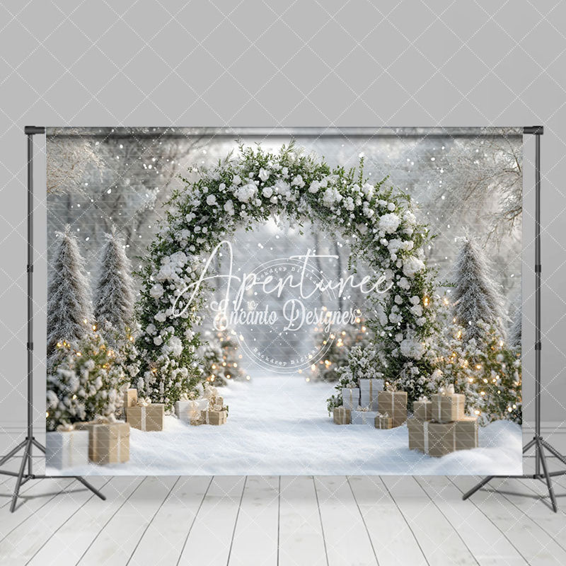 Aperturee - Aperturee Outdoor Green Arch Snowflake Winter Photo Backdrop