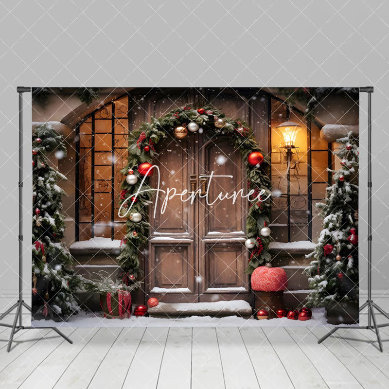 Aperturee - Aperturee Pine Leaves Wreath Wooden Door Christmas Backdrop