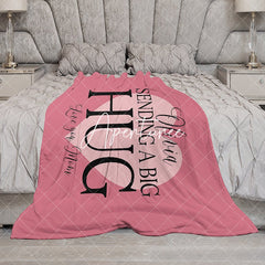 Aperturee - Aperturee Pink Sending A Big Hug Mom Gift Custom Text Blanket