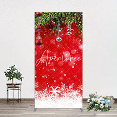 Aperturee - Aperturee Red Festive Snowy Bokeh Leaf Christmas Arch Backdrop