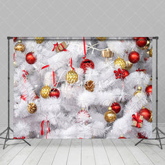 Aperturee - Aperturee Red Gold Bauble White Pine Leaves Christmas Backdrop