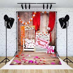 Aperturee - Aperturee Romantic Valentines Day Decor Heart Shaped Backdrop