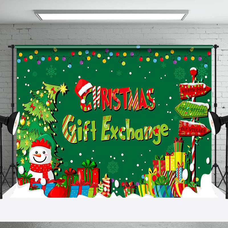 Aperturee - Aperturee Snowman Green Trees Christmas Gift Exchange Backdrop