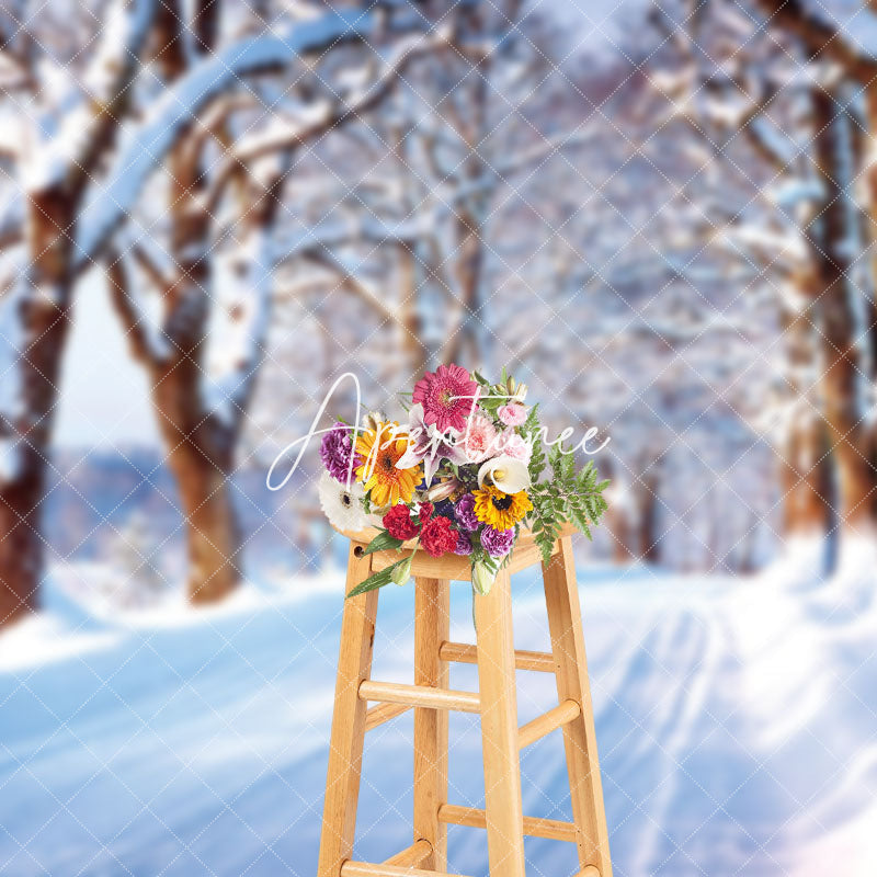 Aperturee - Aperturee Snowy Trunk Natural Forest Scene Winter Backdrop