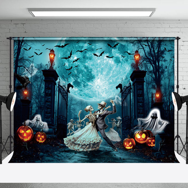 Aperturee - Aperturee Spooky Moon Grave Dancing Skeleton Halloween Backdrop