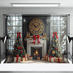 Aperturee - Aperturee Tree Gifts Retro Clock Fireplace Christmas Backdrop