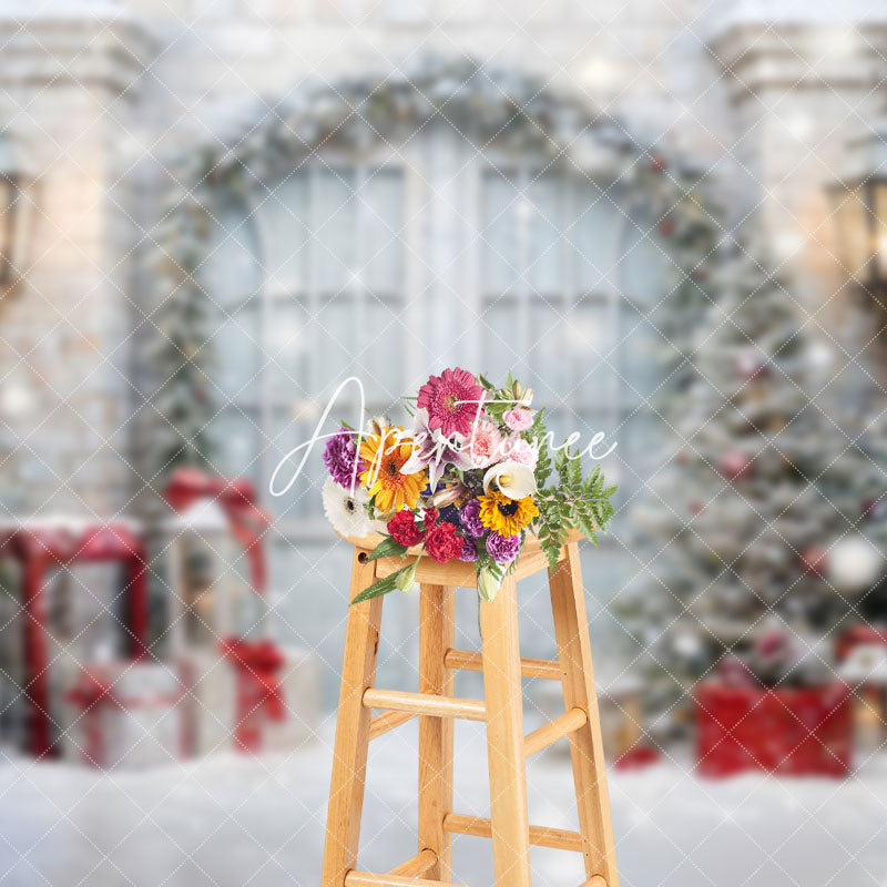 Aperturee - Aperturee Trees Gift Snowy Retro White Door Christmas Backdrop