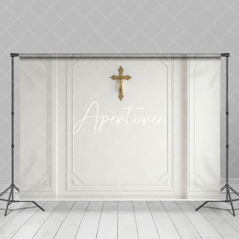 Aperturee - Aperturee Vintage White Wall Gold Cross First Communion Backdrop