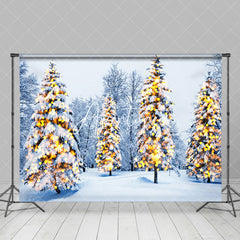 Aperturee - Aperturee Warm Light Bokeh Pine Tree Winter Christmas Backdrop