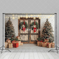 Aperturee - Aperturee White Brick Wall Wood Door Festive Christmas Backdrop