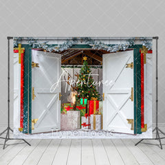 Aperturee - Aperturee White Green Red Door Elk Tree Gift Christmas Backdrop