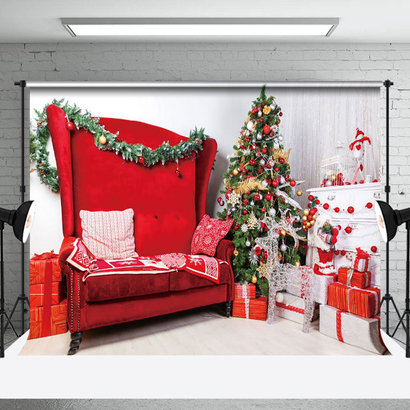 Aperturee - Aperturee White Red Sofa Gifts Xmas Trees Christmas Backdrop