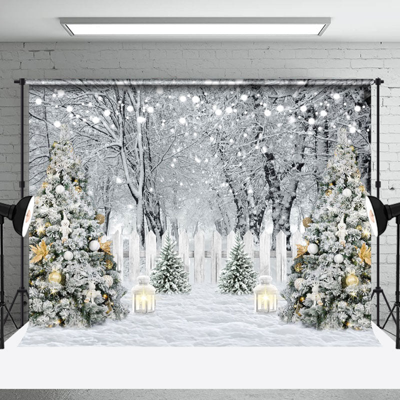 Aperturee - Aperturee White Snowy Forest Scene Fence Xmas Trees Backdrop