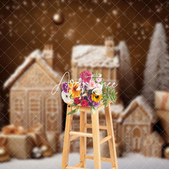 Aperturee - Aperturee White Snowy Gingerbread House Christmas Backdrop