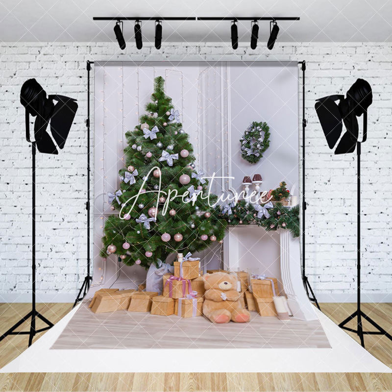 Aperturee - Aperturee White Wall Corner Pine Tree Teddy Bear Xmas Backdrop