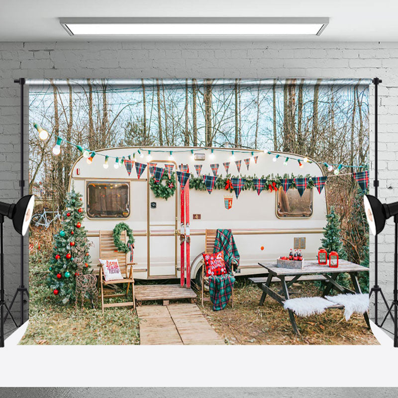 Aperturee - Aperturee Wild Forest Motorhome Camping Christmas Backdrop