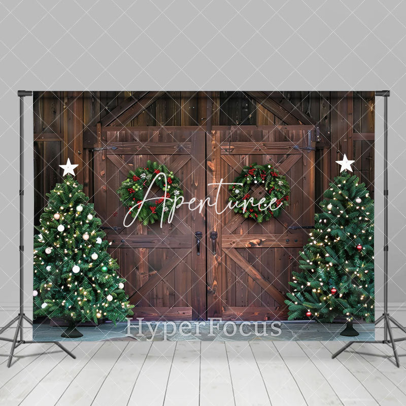 Aperturee - Aperturee Wooden Barn Door Pine Wreath Tree Christmas Backdrop