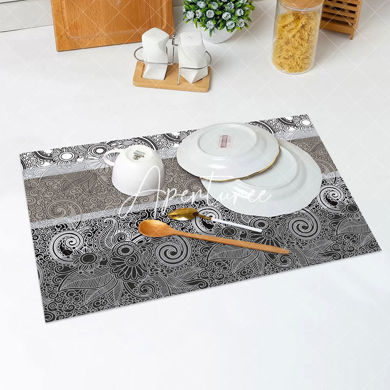 Aperturee - Artistic Elegant Pattern Dining Set Of 4 Placemats