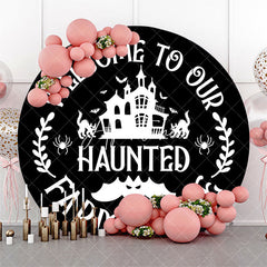 Aperturee - Black Welcome To Farmhouse Round Halloween Backdrop