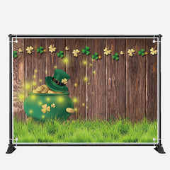 Aperturee - Brown Wood Wall Grass Coins St Patricks Day Backdrop