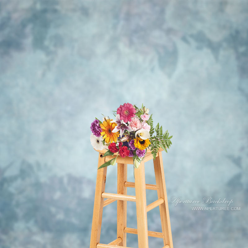 Aperturee - Chic Blue Floral Fine Art Textures Photo Background