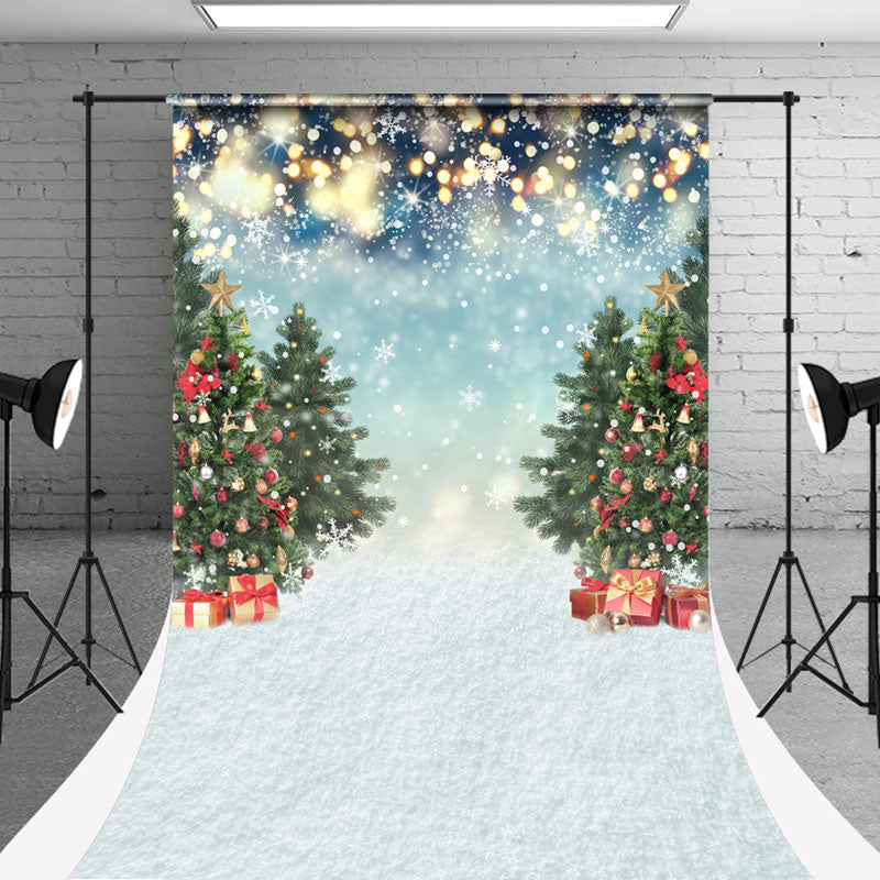 Aperturee - Christmas Tree Snowy Bokeh Gift Photo Sweep Backdrop