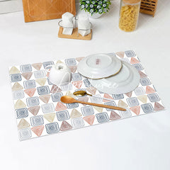 Aperturee - Colors Triangle Square Modern Set Of 4 Placemats