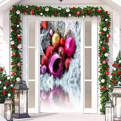 Aperturee - Colourful Balls White Wool Christmas Door Cover