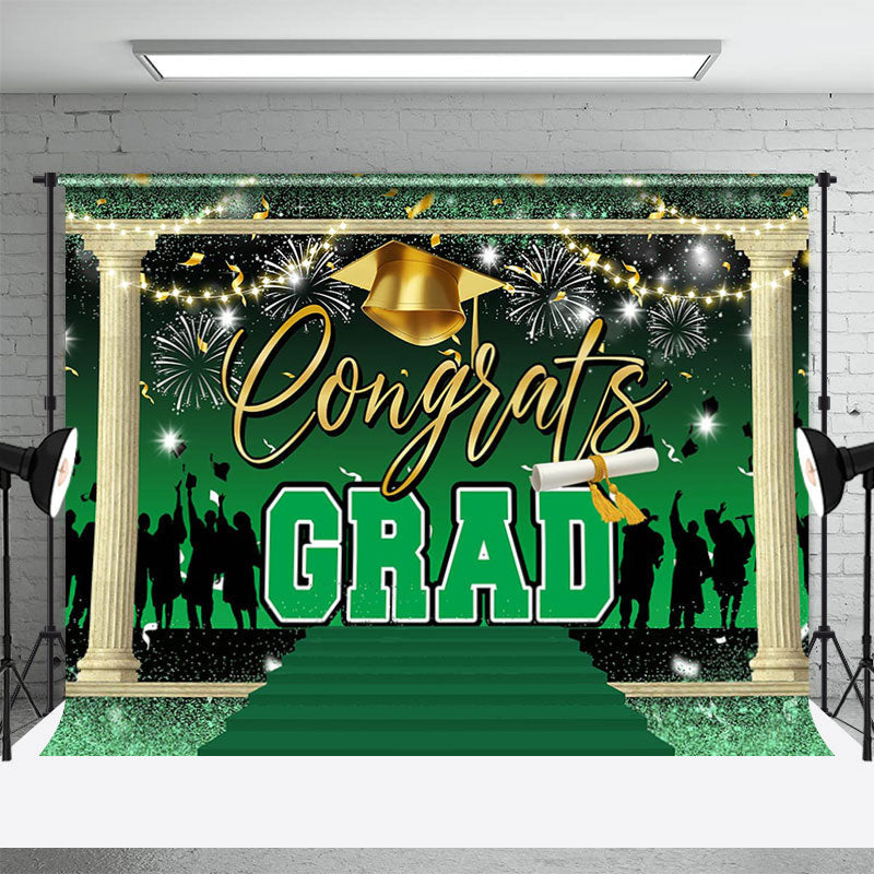 Aperturee - Congrats Grad Bachelor Cap Green Graduation Backdrop