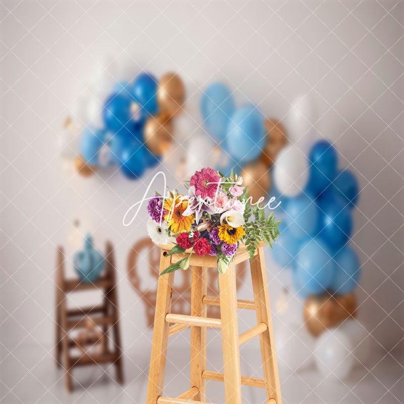 Aperturee - Crown White Gold Blue Balloons Cake Smash Backdrop